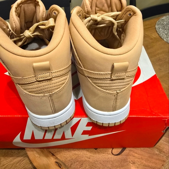 NIKE DUNK HIGH PREMIUM - Picture 4 of 6